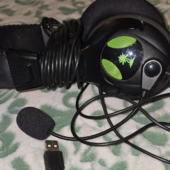 Turtle Beach X12 Earforce Padded Gaming Headset with  Microphone. - Picture 6 of 9